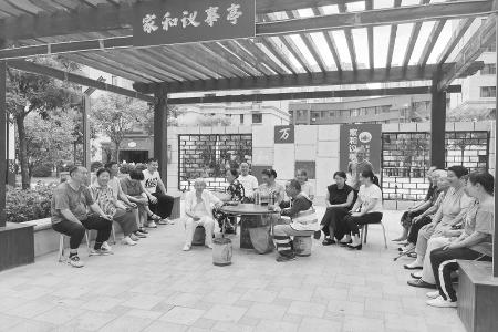           “家和议事亭”拉近了党群关系 图片由晋源区融媒体中心提供        