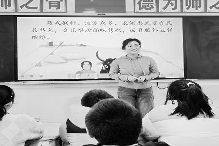           努力打造高效课堂 图片由忻州市教育局提供        