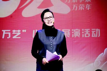           积极推动群众文化工作发展 图片由受访者提供        
