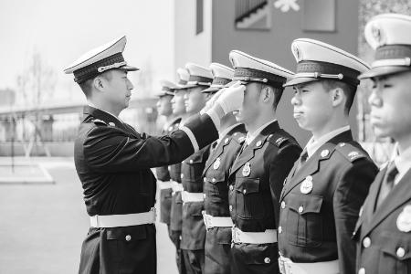           守护平安践初心 图片由受访者提供        