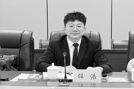           不懈努力，续写华章。 图片由受访者提供        